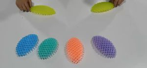 LD-M352 Mainan Anak Fidget Worm Toys 3D Penghilang Stress / Mainan Fidget Lentur Magic Spring Toy