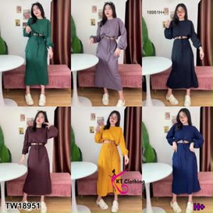 B18951 set 2 ชิ้น เสื้อครอปเอวยางยืด + กระโปรงยาวSet of 2 pieces: crop top with elastic waist + long skirt.