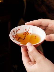 NITUGUSHI | Hand-painted Plum Flower Ceramic Kettle-shaped Teacup
