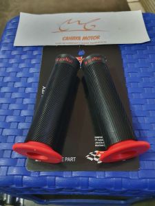 HAND PAD HAND GRIP BULU WARNA MERAH / RED MERK RACE NUI
