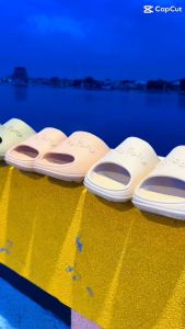 Marco Pony รองเท้าแตะ รองเท้าแตะลําลอง เบาสบาย พื้นหนา กันลื่น นุ่ม เสริมความสูง สองซอย มิติ สําหรับสตรี ความงาม และทุกโอกาส ที่มีความสามารถในการใช้งาน ด้วย MH9005