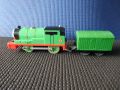 รถไฟTomy Plarail Thomas & Friends Percy วิ่งเร็ว โทมัสและผองเพื่อน. 