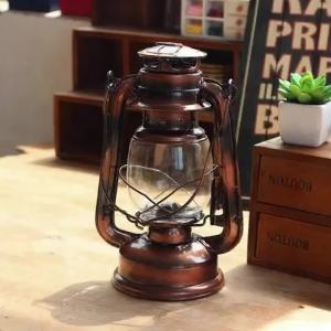 25cm Retro Classic Wrought Iron Oil Lantern Portable Wick Lamp for Camping Hiking Indoor Outdoor Home Decor Ornament