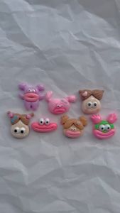 [FREE SHIP] Crocs Jibbitz Sticker gắn dép hình nhân vật miệng lớn ngộ nghĩnh nhựa cứng - Có Nút Gắn