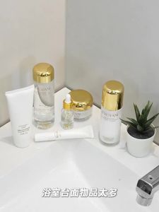 MOSHANG | Giá Để Đồ Phòng Tắm Kiểu Kem