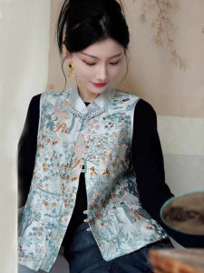 New Chinese Style Embroidered Patchwork Button Stand Collar Short Vest Womens Retro Floral Patterned Outerwear Spring Fashion