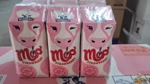 Thùng Sữa Tươi Devondale Vị Dâu 200ml