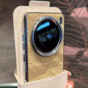 Velvet Texture Electroplated Phone Case French Style Girl Snow Mountain Pattern Luxury Protective Shell for Vivo X200 pro OPPO Find X8 Reno13