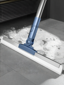Aige | Water Scrape Hair Removal Broom