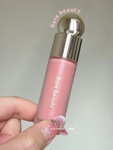 Long-lasting Liquid Blush Sample