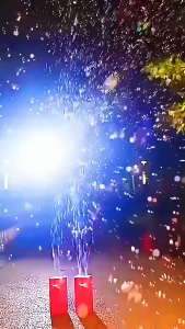 ECILY (🔥PH stock🔥) New Year Imitation Firework Bubble Blowing Machine Electric Bubbles With 2 Light Wedding Party Gifts Festival Supplies