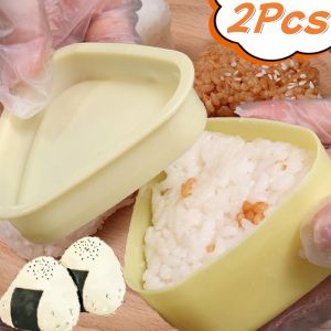 แม่พิมพ์ซูชิพลาสติกที่ทำซูชิบีบอัดอาหารข้าวปั้นทรงสามเหลี่ยมแบบทำมือเครื่องข้าวปั้นเบนโตะอุปกรณ์เสริมในครัว