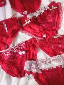 Quần Lót Ren Thêu Gợi Cảm Màu Đỏ Cho Đám Cưới Quần Lót Cotton Co Giãn Cao Lưng Giữa Họa Tiết Họa Tiết Mùa Đông 2024