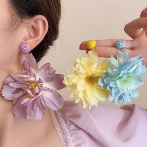 Blue Delicate Floral Tassel Earrings Womens Exaggerated Drop Earrings Luxury Sensation Lotus Flower Shaped Earrings