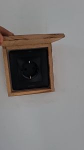 PENGAMAN STOP KONTAK/FRAME SAKLAR/PENUTUP SAKLAR/PELINDUNG STOP KONTAK/BINGKAI SAKLAR/AKSESORIS SAKLAR/DEKORASI DINDING