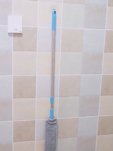 ไม้ปัดฝุ่น ไม้กวาดหยากไย่ ด้ามจับปรับความยาวได้ อเนกประสงค์ ใช้งานสะดวก ดัดโค้งงอได้ ผ้าถอดซักได้ Dust brush