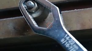 17mm 24mm Universal Wrench Double-Sided Plum Heavy-Duty Multi-Functional Tool