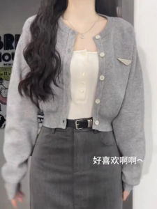 เสื้อสเวตเตอร์ขนกระต่ายสีดำสไตล์ญี่ปุ่นย้อนยุคสำหรับผู้หญิง เสื้อคาร์ดิแกนถักสั้น ทรงหลวม แขนยาว ปกติ ฤดูใบไม้ร่วง/ฤดูหนาว