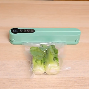 Wireless Portable Vacuum Sealer Machine 60KPA High Suction Automatic Food Sealer with Digital Display One-Click Vacuum Packing Machine for Dry & Wet Foods Rechargeable Food Saver for Kitchen Camping Outdoor Food Storage