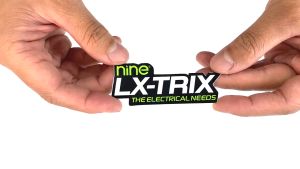 Stiker Desain Otomotif: LX-TRIX VelociLight & Stiker Nine Merchandise Glossy