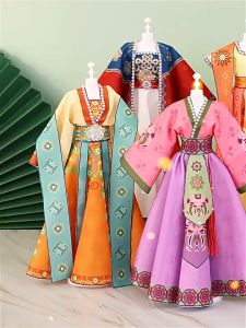 礼盒5礼服+5模特 儿童手工diy服装设计女孩玩具过家家国风汉服古装套装生日礼物Gift box 5 dresses +5 models Childrens handmade diy clothing design girl toys Play home style Hanfu ancient costume set birthday gift