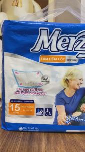 Tấm Đệm Lót Merzy Người Già Mềm Mại Mỏng Nhẹ Siêu Thoáng Khí - Gói 15 Miếng (MUA 3 TẶNG 1 KU100T)