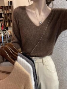 WANGGONGZHU | Womens V-neck Thickened Knitted Sweater Autumn Winter Fashion Slimming Inner Wear Faux Fur Soft Cozy New Arrival 2023