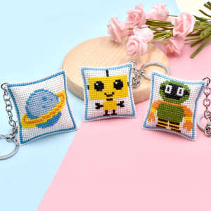 New Simple Printed Cross Stitch Kit Unfinished Material Pack for Elementary Students Handmade DIY Keychain Robot