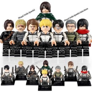 Attack on Titan Character Building Figures