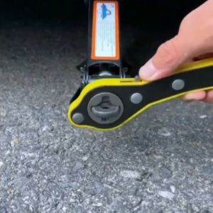 360° Swivel Easy Grip Jack Scissor Ratchet Wrench Car Tire Jack Lifting Tool with Forward Reverse Knob / Spanar Jack