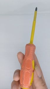 Obeng Tegangan Tinggi: Alat Kerja Elektronik & Desain Ergonomis