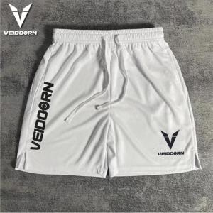 กางเกงขาสั้นบาสเก็ตบอลชาย American Loose Summer Quick Dry Breathable กางเกงขาสั้นสีสันสดใส ทรงหลวม ระบายอากาศได้ดี ไม่ถึงเข่า