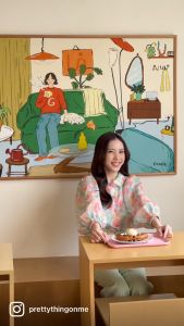 Prettythingonme Snowdrop Top- (สีใหม่สวยเหมือนเดิม)(Phromseng Sae Thong) เสื้อแขนยาวพองๆนิดๆคอบัวปกแบบสวยกริ้บ รวมความเป็นเสื้อกระดู้ดอกไม้น่ารัก สำหรับคนที่มีซับในไม่บางน้า