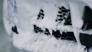 Autoglym Polar Blast Pre-wash 2.5L pH Neutral A rich snow foam applied using a pressure washer or foam gun as a pre-wash stage the foam is