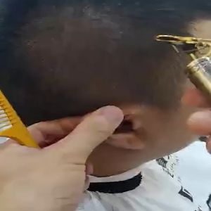 [Chính hãng] TÔNG ĐƠ CẮT TÓC CHUYÊN NGHIỆP CHO SALON KEMEI 2232 KHUNG THÉP GD034
