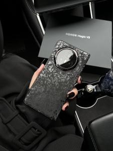 Ultra-Thin Full-Coverage Honor MagicV3/MagicVs3 Phone Case with Central Hinge Protection Foldable Screen Shell Anti-Fall Simple Ins Style