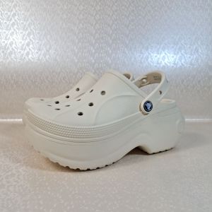 SANDAL CROCS BELLA CLOG/CROCS BELLA CLOG/CROCS BELLA PLATFORM CLOG/SANDAL CROCS WANITA/SANDAL WEDGES WANITA