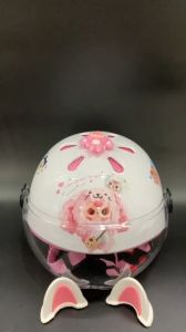 Nón bảo hiểm trẻ em hình Baby Three siêu hot kèm tai mèo dễ thương. Nón bảo hiểm chính hãng Long Thanh đạt chuẩn ATGT