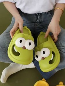 [CLEAR STOCK🇲🇾] Womens Big Eye Cute Cartoon Smiley Dog design Fluffy Bottom Korea Ins Style EVA Anti-Slip Waterproof Summer Outdoor Casual Slipper Sandal | Kasut Selipar Perempuan | 大眼狗微笑踩屎感拖鞋女夏天外穿包头可爱凉鞋