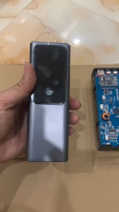 Vỏ Pin Dự Phòng 100W – Dùng 4 Pin 21700 (Vỏ + Mạch DIY) – Sạc Nhanh Hai Chiều – KHÔNG PIN