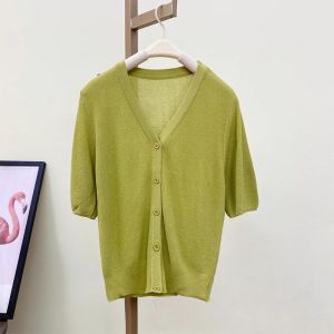 ชุดเสื้อแขนสั้นผ้าไหมน้ำแข็งและกระโปรงสั้นลายดอกไม้สำหรับผู้หญิง ฤดูร้อน 2024 ดีไซน์ใหม่ ชุดแฟชั่น กระโปรงผ้าชีฟอง คอลเลกชันฤดูร้อน