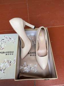 Giày cao gót 7p da mờ