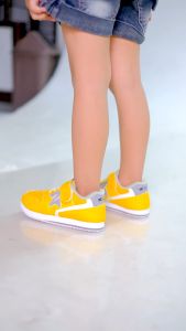 HIPZI Sepatu Anak Anak Sneaker Laki Laki Perempuan Olahraga Sport Sekolah Sd Tk Paud Trendy 2023 HNBT Kuning Abu