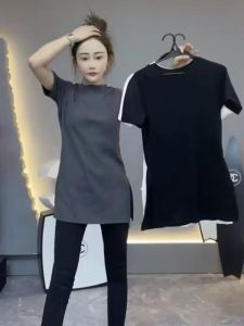 Slim Fit round Neck Short Sleeve T-Shirt Womens Korean Style Spring Summer Design Sense mid Length Top with Slit Pure Color