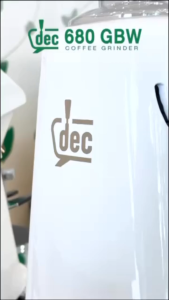 เครื่องบดกาแฟ DEC 680 Grind by Weight เครื่องบดที่ชั่งน้ำหนักได้แม่นยำทุกช็อต มีสีขาว - ดำ
