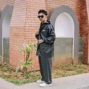 jas hujan LINDY Setelan dewasa pria dan wanita kuat dan tebal setelan baju dan celana anti rembes
