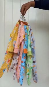 Sleepsuit bayi tutup kaki murah/jumper bayi panjang tutup kaki BB-40