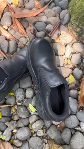 Sepatu Safety Wanita Ujung Besi Slip on Sepatu Boots Ujung Besi Wanita Safety Sepatu Kerja Wanita VASTY ST.29 CW