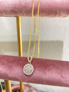 Kalung Perak Liontin Mini Ferguso Kristal Full Titanium 22K Emas