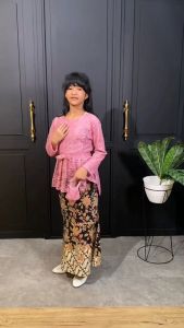 SETELAN KEBAYA GOTIK ANAK PEREMPUAN / KEBAYA ANAK WANITA MODERN / KEBAYA ANAK SD TERBARU